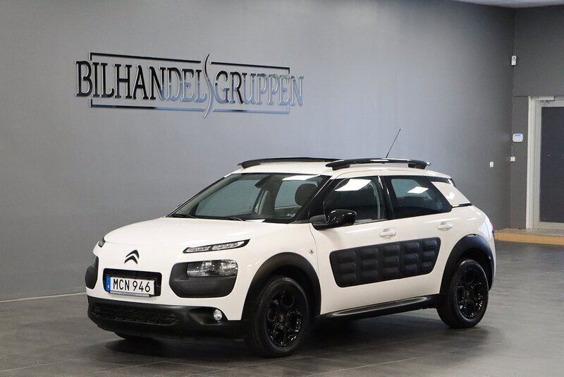 Vit Begagnad 2015 Citroën C4 Cactus Halvkombi | 89 900 kr (Marknadspris) - Bild 1/4
