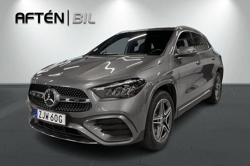 Mörkgrå (mountain grey metallic) Begagnad 2023 Mercedes GLA250 AMG line SUV | 459 800 kr (Lite dyr) - Bild 1/3