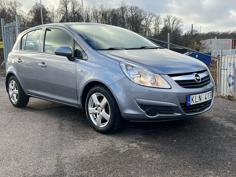 Begagnad 2008 Opel Corsa Halvkombi | 32 000 kr (Marknadspris) - Bild 1/4