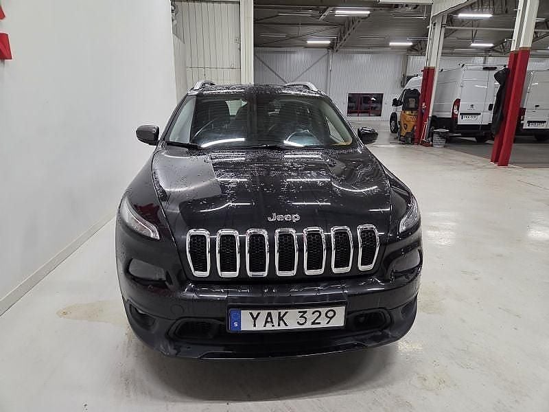 Begagnad Jeep Cherokee Longitude 185 HK (136 kW) 2015 Svart SUV