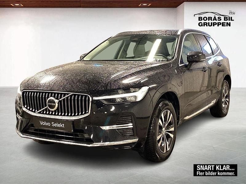 Svart Begagnad 2023 Volvo XC60 Core SUV | 419 000 kr (Superpris) - Bild 1/3