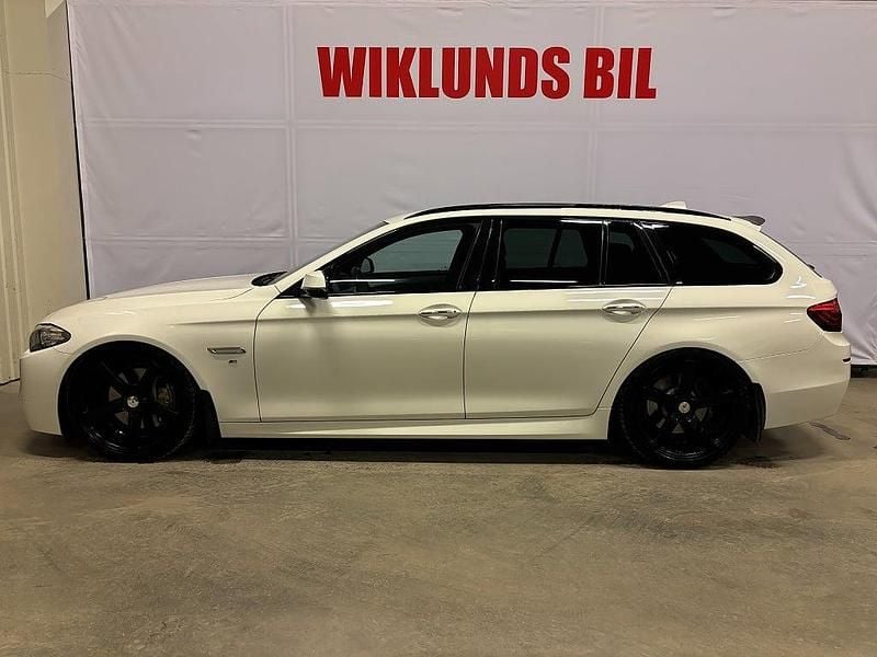 Begagnad BMW 535 M Sport 313 HK (230 kW) 2015 Vit Kombi