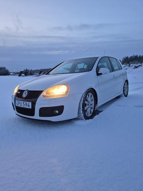 Begagnad 2008 VW Golf VI GTI Halvkombi | 55 000 kr (Marknadspris) - Bild 1/3