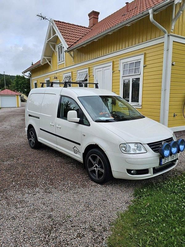 Vit Begagnad 2008 VW Caddy Maxi Minibuss | 45 000 kr (Marknadspris) - Bild 1/4