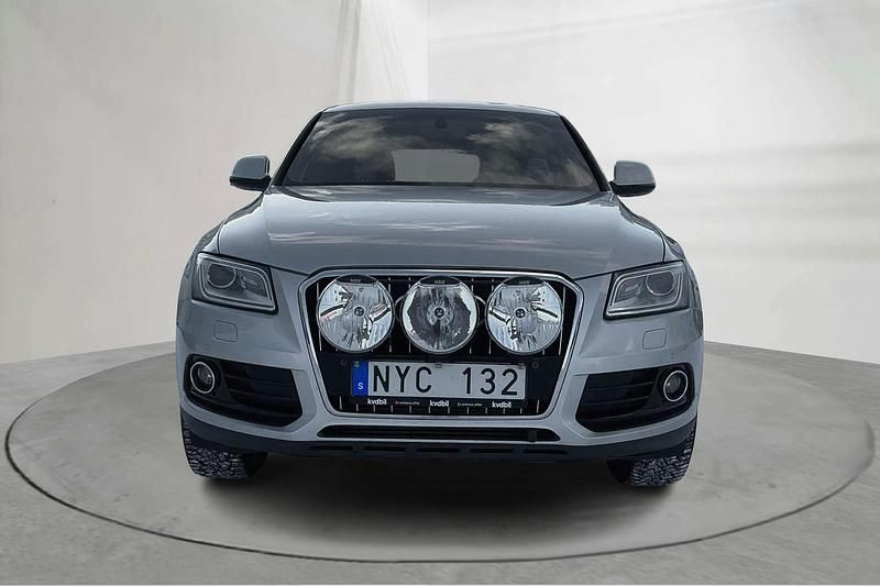 Begagnad Audi Q5 177 HK (130 kW) 2014 Silver SUV
