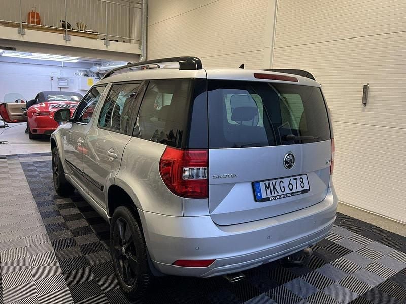 Silver Begagnad 2017 Skoda Yeti SUV | 140 000 kr (Bra pris) - Bild 1/4