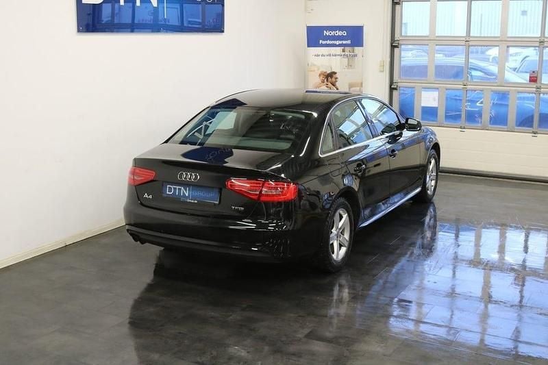 Begagnad Audi A4 170 HK (125 kW) 2013 Svart Sedan