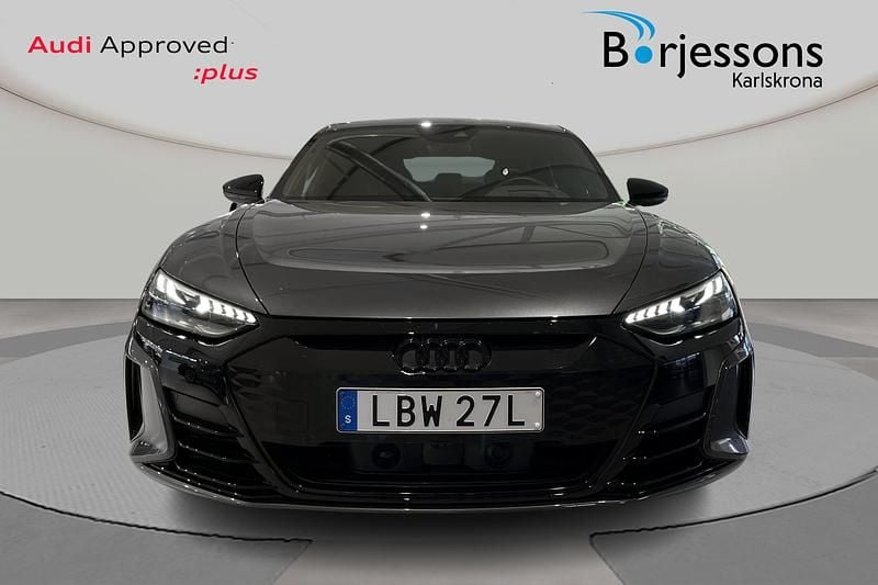 Begagnad Audi e-tron GT quattro Advanced 2023 Grå Sedan