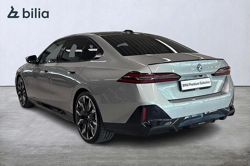 Begagnad BMW 530e Comfort Edition 2026 Grå Sedan