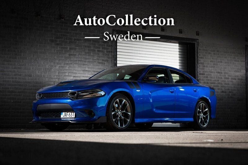 Blå Begagnad 2020 Dodge Charger Sedan | 409 000 kr - Bild 1/4