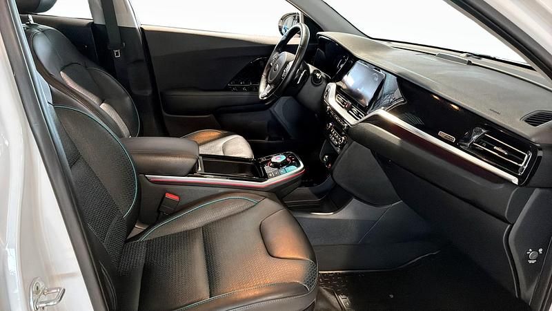 Begagnad Kia Niro Advance 150 kW (204 HK) 2020 SUV