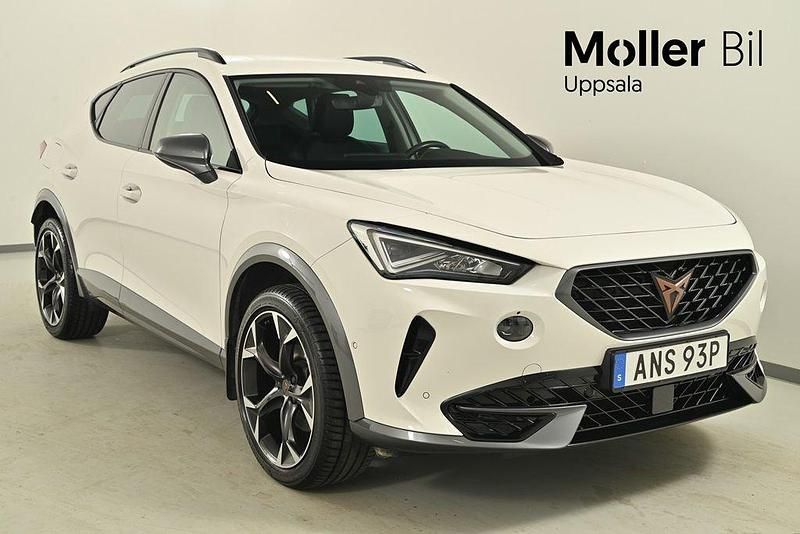 Vit (candy white) Begagnad 2022 Cupra Formentor SUV | 264 900 kr (Marknadspris) - Bild 1/4