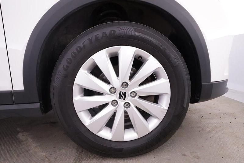 Begagnad Seat Arona 110 HK (80 kW) 2022 Vit SUV