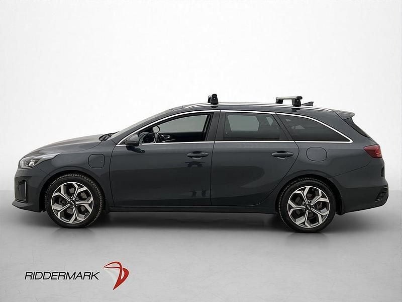 Begagnad Kia Ceed Sportswagon Advance 105 HK (77 kW) 2021 Grå Kombi