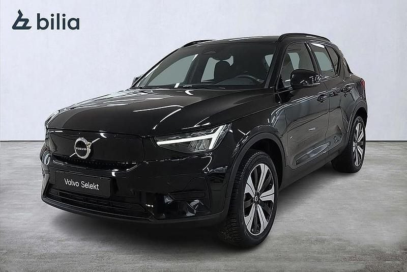 Svart Begagnad 2022 Volvo XC40 Single Motor SUV | 339 000 kr - Bild 1/3