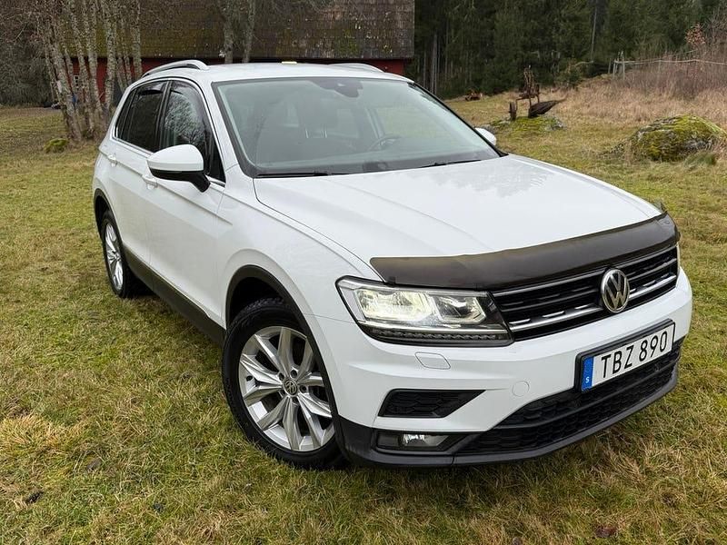 Begagnad 2018 VW Tiguan SUV | 176 500 kr (Bra pris) - Bild 1/4