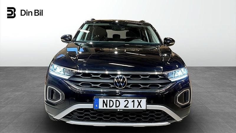 Begagnad VW T-Roc 110 HK (80 kW) 2022 Deep black pearl SUV