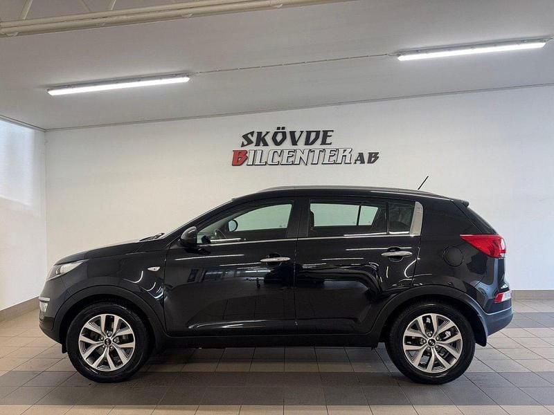 Svart Begagnad 2015 Kia Sportage SUV | 92 500 kr (Marknadspris) - Bild 1/4