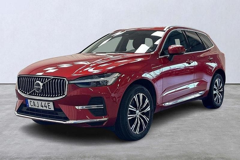 Röd Begagnad 2022 Volvo XC60 Inscription SUV | 429 900 kr (Marknadspris) - Bild 1/4