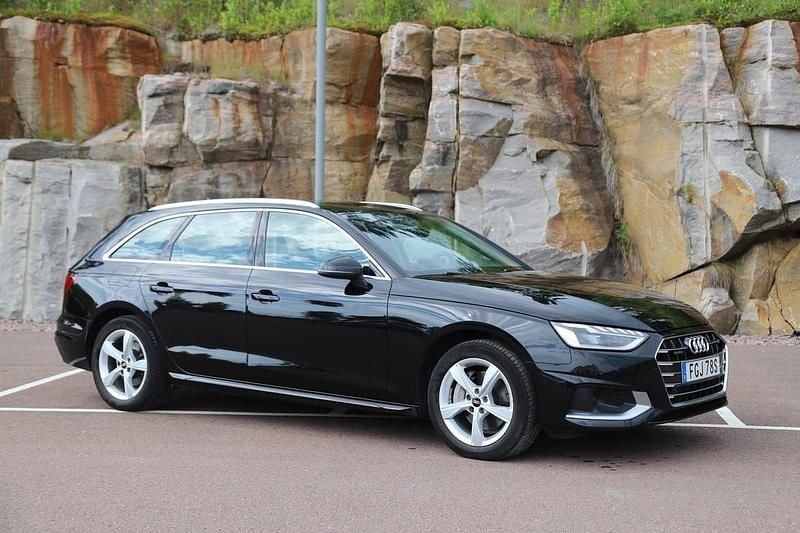 Svart Begagnad 2021 Audi A4 Advanced Plus Kombi | 279 000 kr (Marknadspris) - Bild 1/2