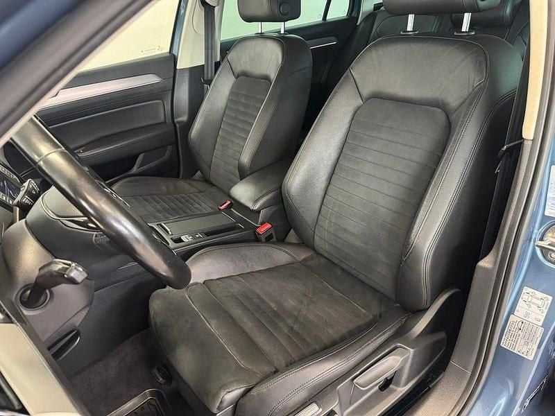 Begagnad VW Passat 190 HK (139 kW) 2015 Blå Kombi
