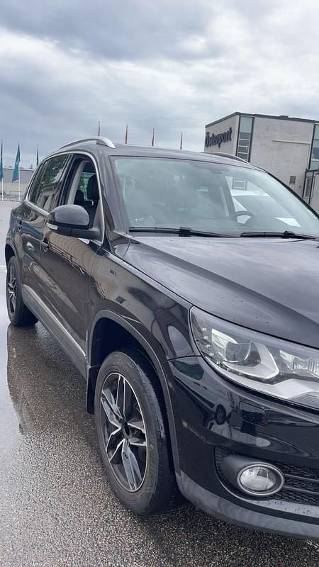 Begagnad 2012 VW Tiguan SUV | 100 000 kr (Marknadspris) - Bild 1/4