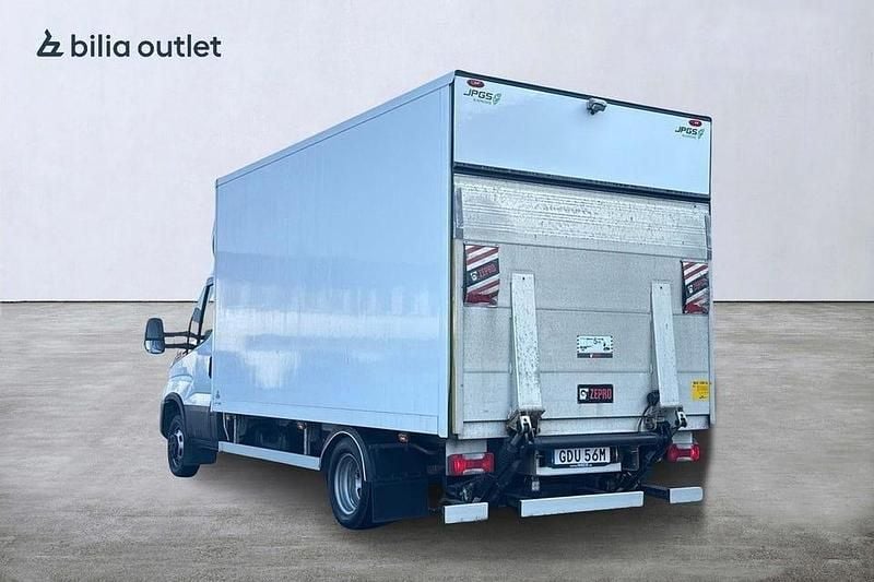 Begagnad Iveco Daily 180 HK (132 kW) 2021 Vit