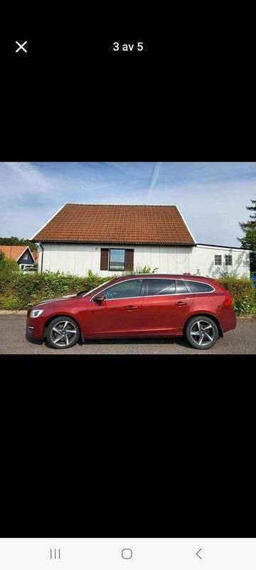 Röd Begagnad 2014 Volvo V60 Momentum Kombi | 85 000 kr (Bra pris) - Bild 1/4