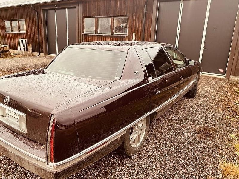 Begagnad Cadillac Deville 279 HK (205 kW) 1996 Sedan