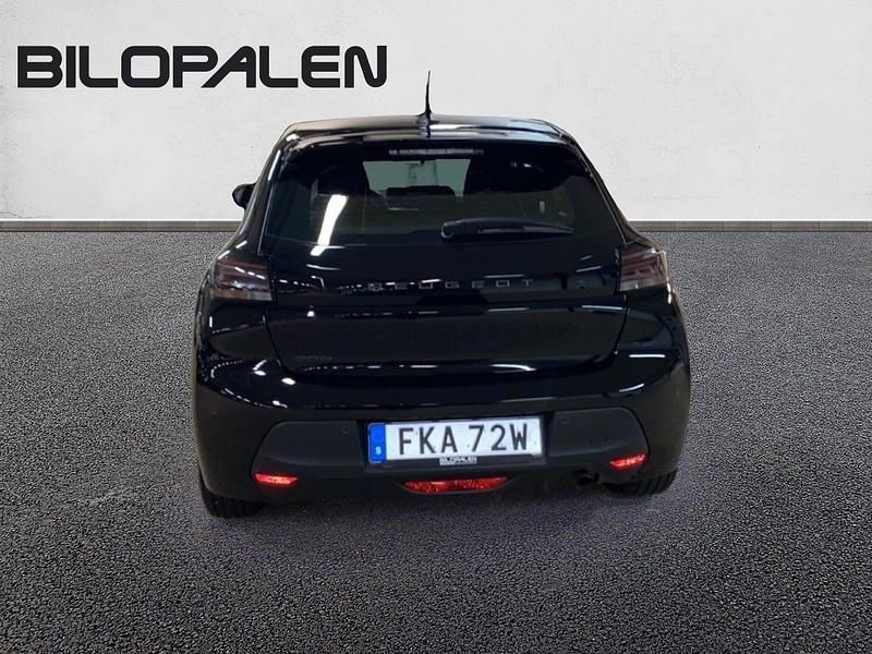 Begagnad Peugeot 208 75 HK (55 kW) 2024 Svart Halvkombi