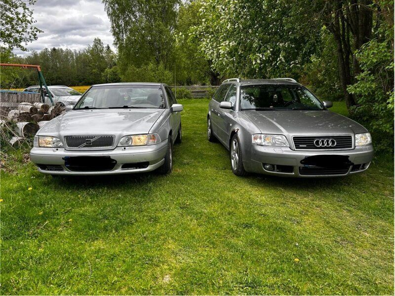 Grå Begagnad 2000 Volvo S70 Sedan | 20 000 kr - Bild 1/4