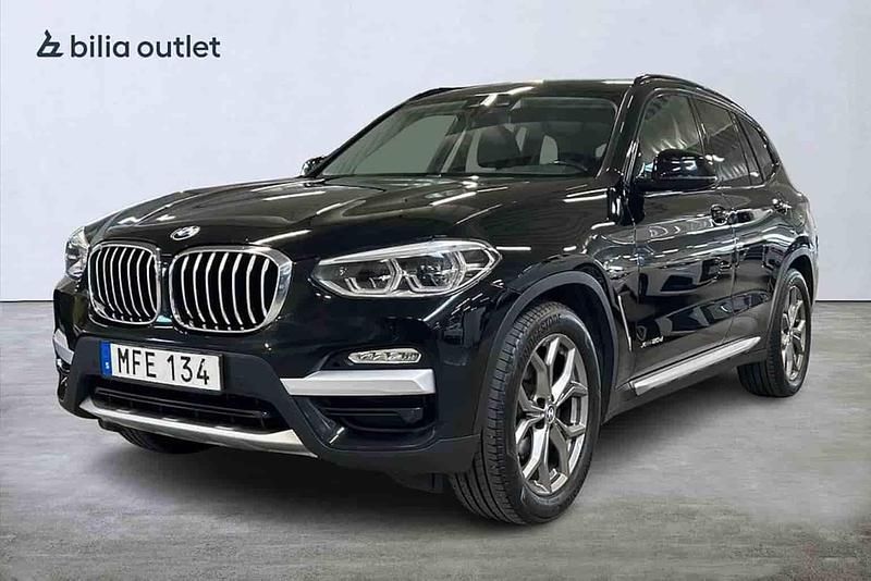 Svart Begagnad 2018 BMW X3 SUV | 219 900 kr - Bild 1/1