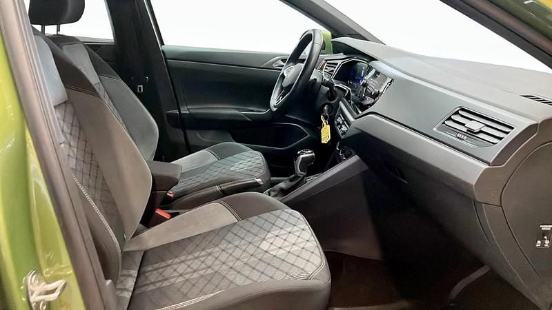 Begagnad VW Taigo R-line 110 HK (80 kW) 2022 Grön SUV