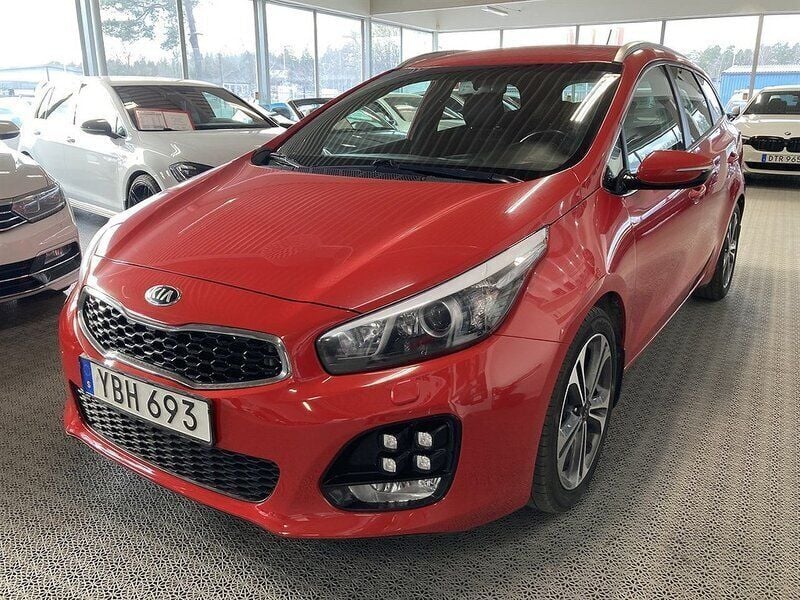 Röd Begagnad 2015 Kia Ceed Sportswagon GT-Line Kombi | 99 000 kr (Marknadspris) - Bild 1/4