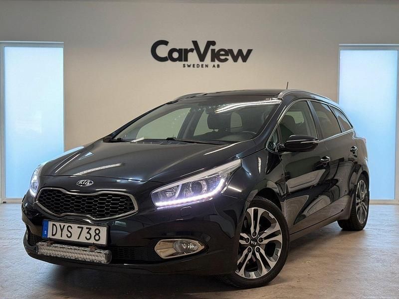 Svart Begagnad 2014 Kia Ceed Sportswagon EX Kombi | 99 499 kr (Lite dyr) - Bild 1/4