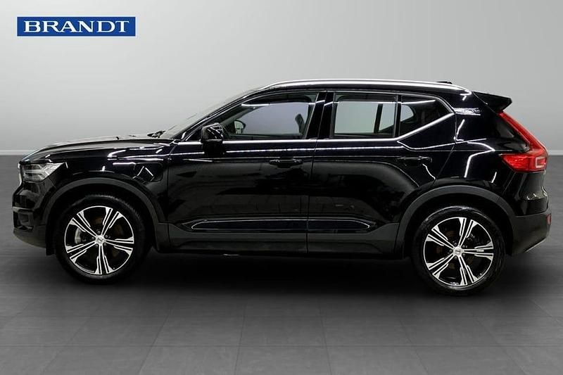 Begagnad Volvo XC40 Inscription 265 HK (194 kW) 2021 Svart SUV