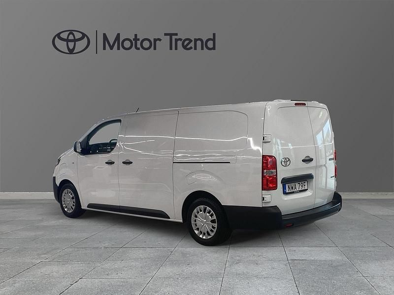 Begagnad Toyota Proace 2024 Vit Minibuss