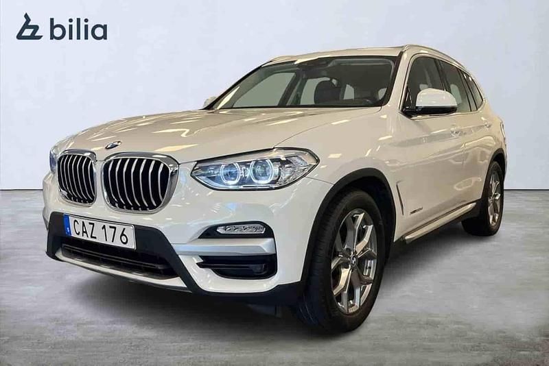 Vit Begagnad 2018 BMW X3 SUV | 299 000 kr - Bild 1/1