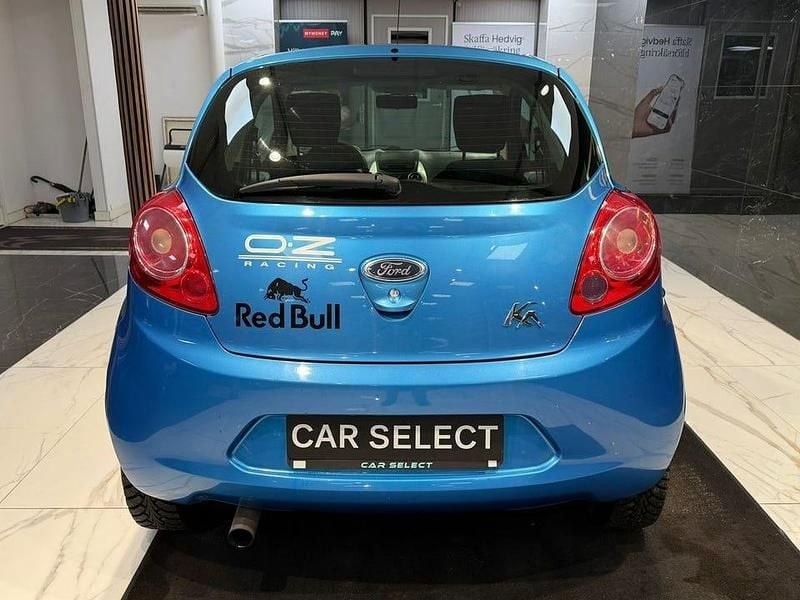 Begagnad Ford Ka Titanium 69 HK (50 kW) 2010 Blå Halvkombi