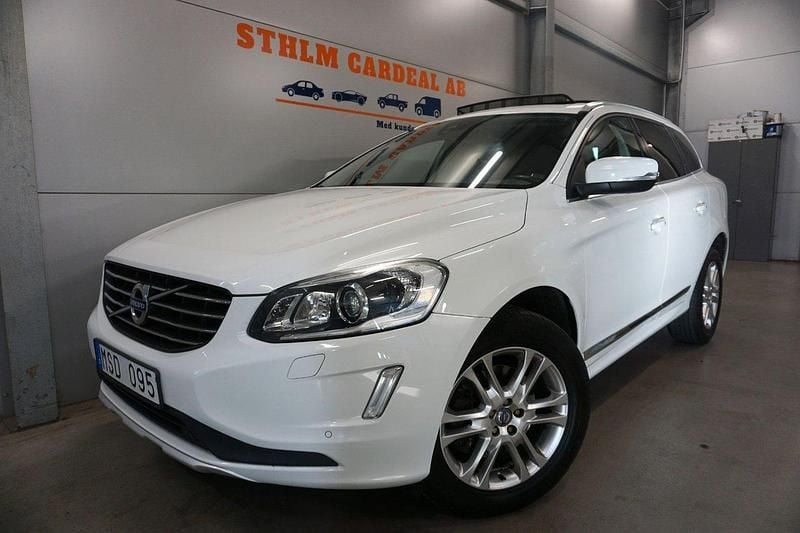 Vit Begagnad 2013 Volvo XC60 Summum SUV | 149 900 kr (Lite dyr) - Bild 1/4