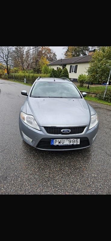 Begagnad 2010 Ford Mondeo Kombi | 17 900 kr (Bra pris) - Bild 1/4