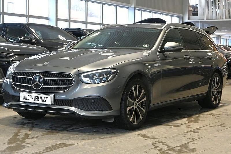 Begagnad Mercedes E300 Avantgarde 306 HK (225 kW) 2020 Grå Kombi