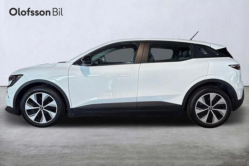 Vit Begagnad 2023 Renault Mégane Halvkombi | 309 000 kr (Lite dyr) - Bild 1/3
