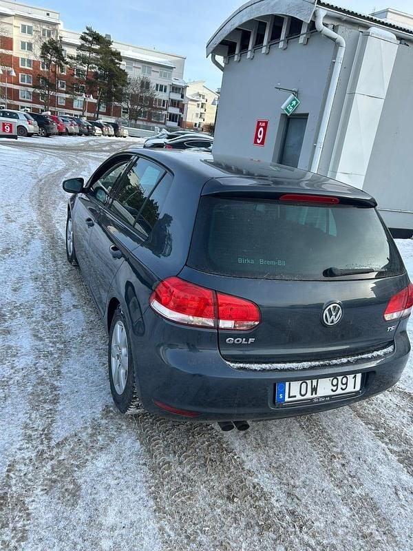 Begagnad VW Golf VI 122 HK (89 kW) 2011 Halvkombi
