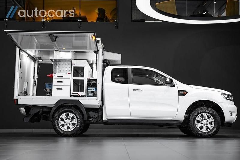 Vit Begagnad 2021 Ford Ranger SE Pickup | 398 750 kr - Bild 1/4