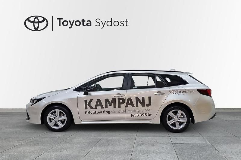 Ny Toyota Corolla Active 141 HK (103 kW) 2025 Precious silver metallic Kombi