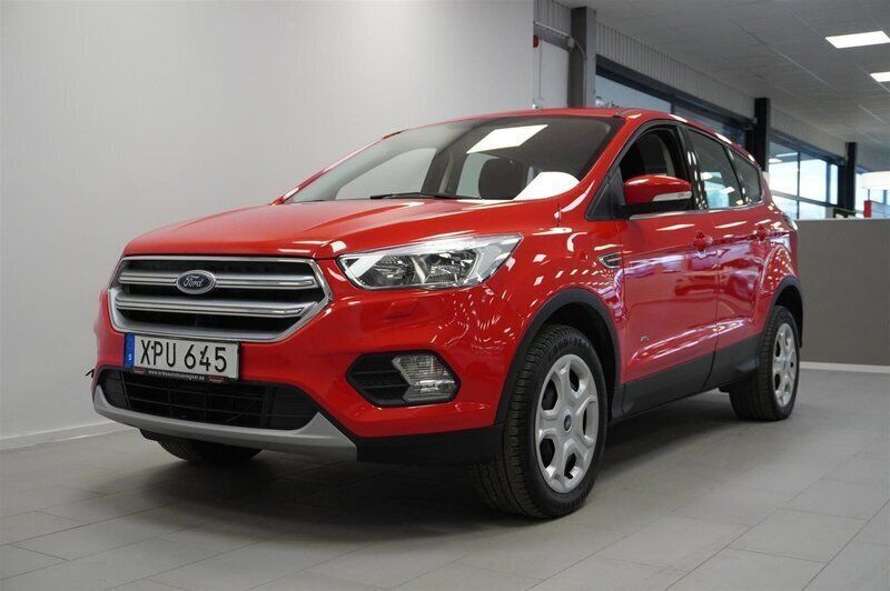 Röd/orange Begagnad 2018 Ford Kuga SUV | 144 800 kr (Superpris) - Bild 1/4