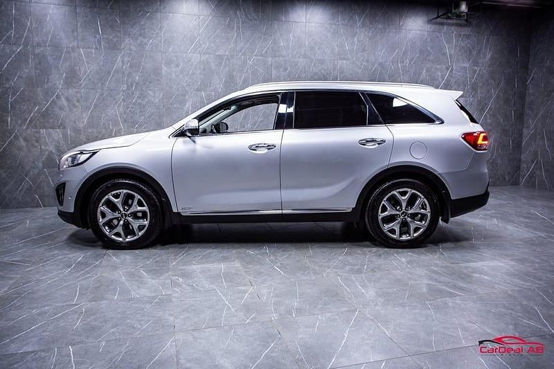 Begagnad Kia Sorento 200 HK (147 kW) 2016 Grå SUV