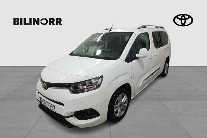 Vit Begagnad 2021 Toyota Proace Verso Active Kombi | 299 900 kr - Bild 1/4