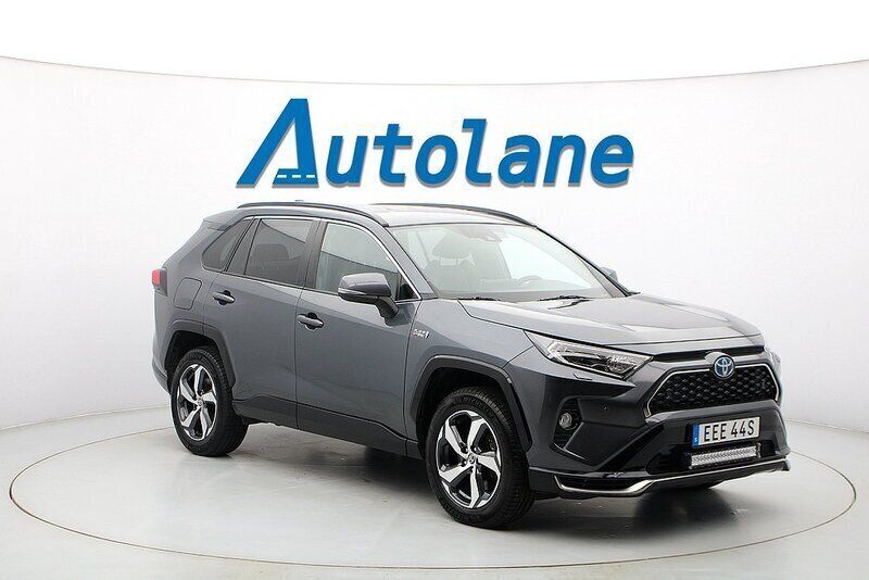 Grå metallic Begagnad 2020 Toyota RAV4 Hybrid Edition SUV | 379 900 kr (Lite dyr) - Bild 1/3